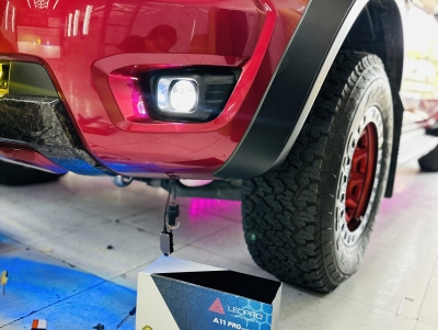 bi gầm A11 3 chế độ màu siêu sáng lắp đặt bi gầm cho xe ô tô