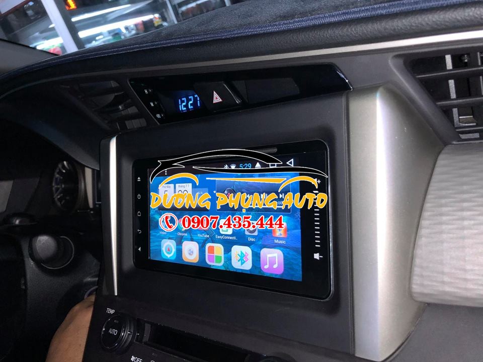 màn hình dvd android xe toyota innova 2018