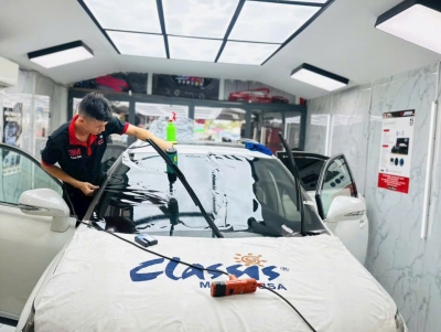 Dán phim cách nhiệt CLASSIS. USA cho xe Lexus Rx350