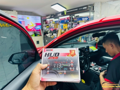 HUD Hiển thị đồng hồ xe Vinfast Limo Green