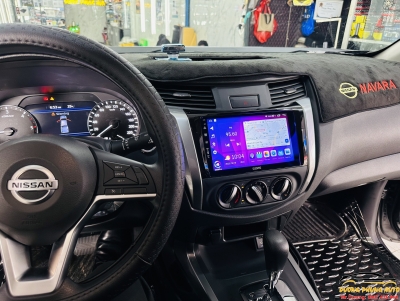 màn hình android Nissan Navara 2023