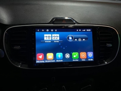 màn hình android oled cho xe kia soluto 2020
