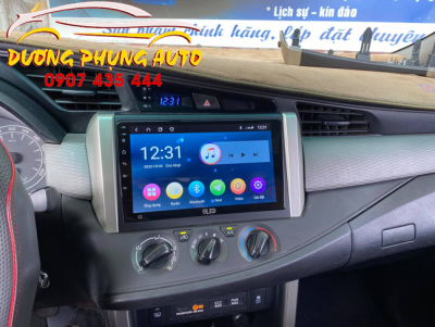 lắp đặt màn hình android oled c2 cho xe innova 2020 tại quận 9