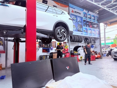 tấm ốp bảo vệ pin xe vinfast limo green