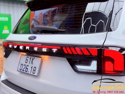 ĐÈN LED HẬU XE FORD EVEREST