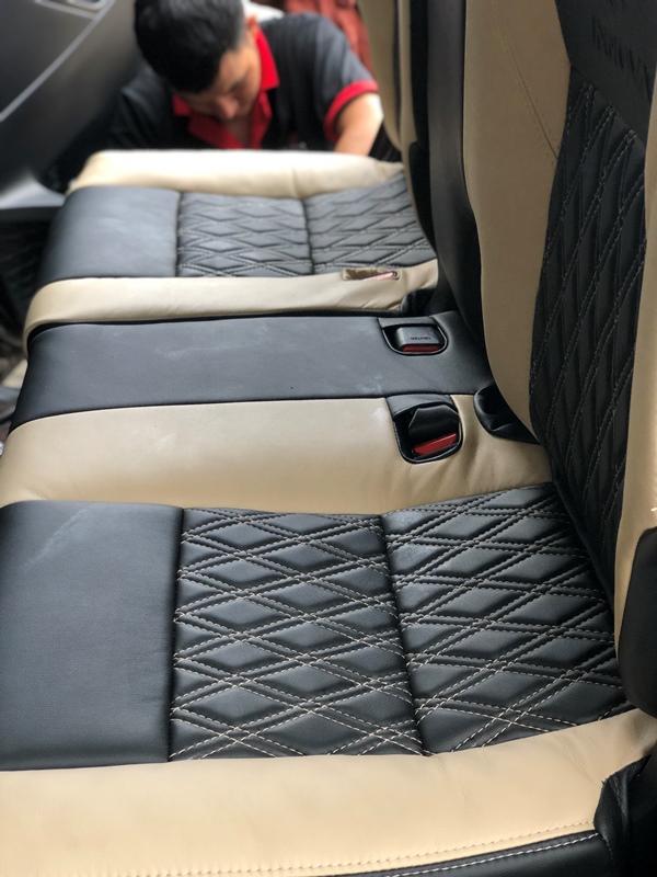 Bọc ghế da xe innova 2019