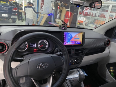 màn hình android xe hyundai i10 2022