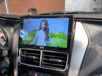 màn hình dvd android oled c2 cho xe toyota vios 2020