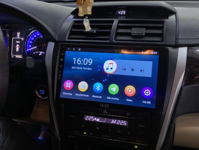 màn hình android oled c2 new xe toyota camry 2014