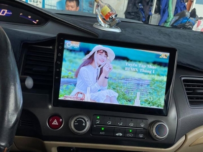 màn hình android oled xe civic 2010