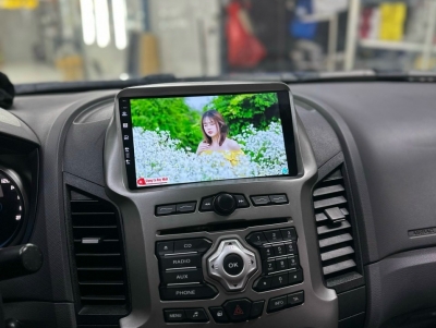 Màn hình android xe ford ranger 2017