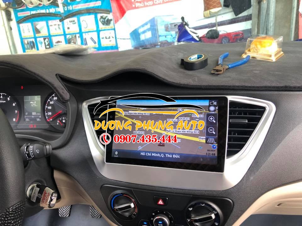 màn hình android  xe hyundai acssen 2018